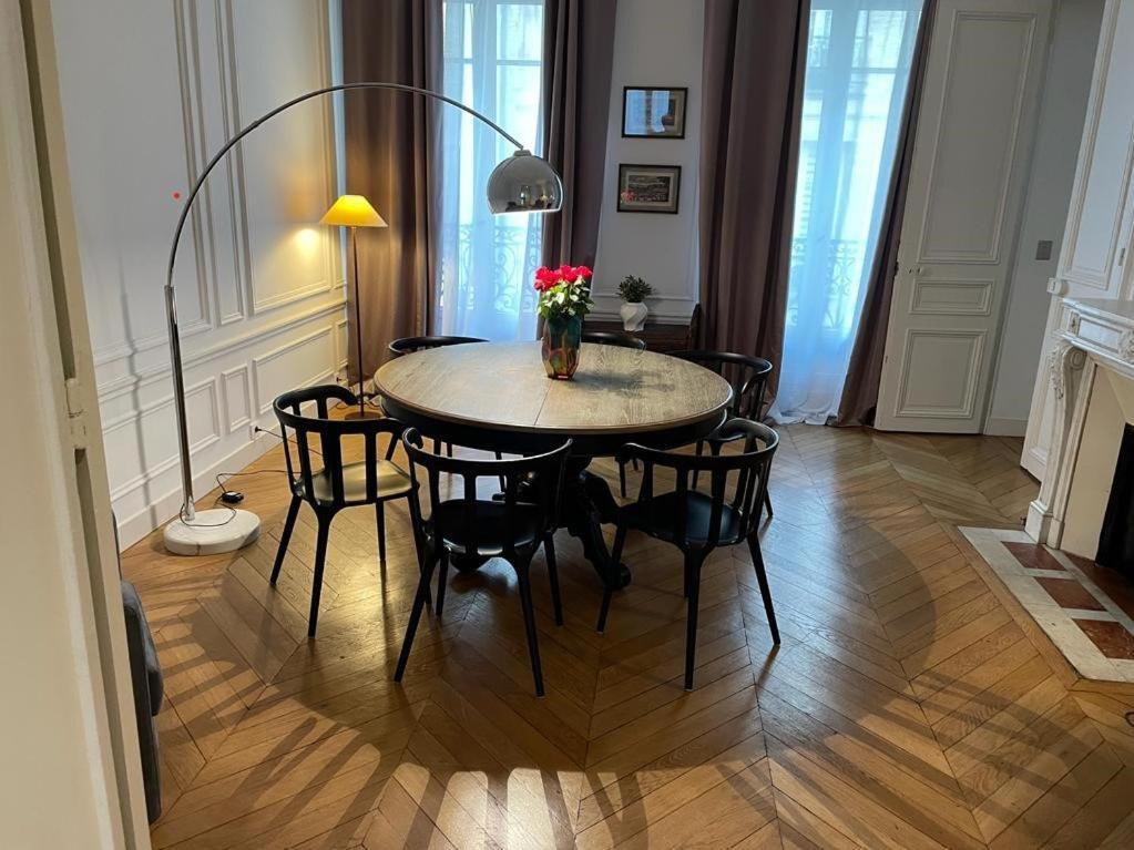 2 St Germain Des Pres Appartement Paris